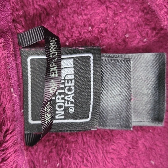 THE North Face Women's Jacket - Picture 6 of 6